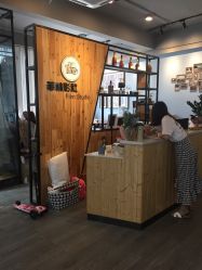 -菲林婚纱摄影工作室