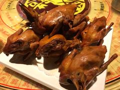 招牌烤乳鸽-石岐佬中山菜馆(张溪店)