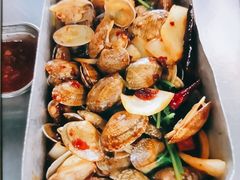 -马路牙子烧烤音乐酒馆(望京店)