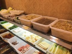 自助取餐区-辣妈水饺红冒菜(金阳路店)