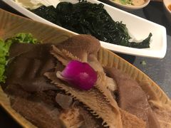 -老牌坊云南鱼豆花火锅(哈西万达店)