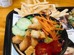 -The Habit Burger Grill 哈比特汉堡(复兴soho店)