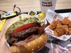 -The Habit Burger Grill 哈比特汉堡(爱琴海店)