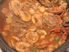 -徐记小怪兽肉蟹煲(中央大街店)