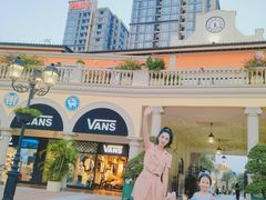 -佛罗伦萨小镇广佛名品奥特莱斯(疏港路店)