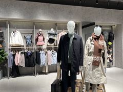 -百年港湾奥特莱斯(香炉礁店)