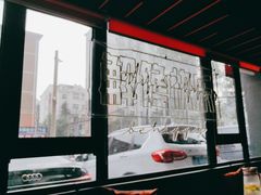 -鸣记脆皮烤鱼·海鲜烤鱼(三八广场店)