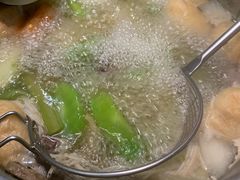 -左庭右院鲜牛肉火锅(金山万达店)