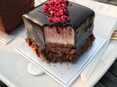 覆盆子黑森林-UNI UNI(环亚凯瑟琳店)