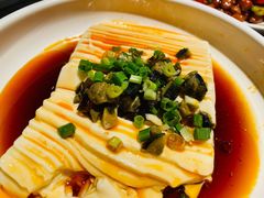 皮蛋豆腐-胖哥俩肉蟹煲(济南世茂国际广场店)