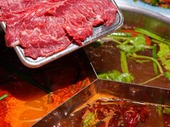 -伴山牛贵州黄牛肉火锅·苗疆非遗艺术餐厅(上海首店)