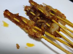 -何师烧烤Pro ·江湖川菜·小龙虾·精酿(太古里旗舰店)