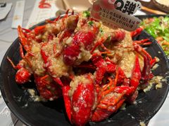 -巴厘龙虾·榜首油焖大虾(音乐学院·沿江酒馆店)