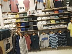 -优衣库(郑州二七万达广场店)