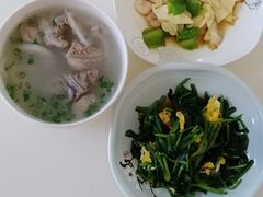 -天鹅到家·保姆月嫂育儿嫂(朝阳店)