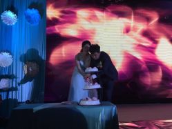 -上海彩妆秀摄影设计有限公司