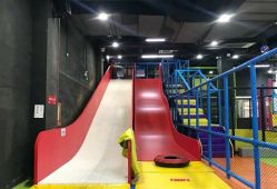 -蹦贝运动中心·蹦床·攀岩·闯关(龙岗店)