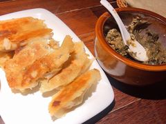 虾仁锅贴-前海沿·青岛菜(大拇指广场石老人店)