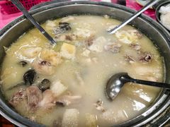 -侠成水上农庄(工业大道店)