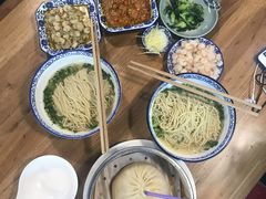 -朱洪元苏式面馆(绿宝广场店)