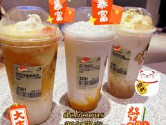 -喜茶(北京华贸购物中心店)