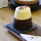 梅林新晋咖啡店 拾豆者：黑白配 浓缩牛奶配