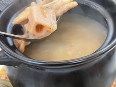 莲藕鸡脚汤（明火例汤）-文记壹心鸡(宝华路店)