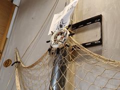 -锅老头海鲜铁锅炖