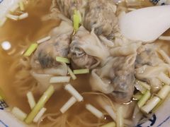 -佳面馆·竹升云吞面·爽鱼皮·牛腩面(易发店)