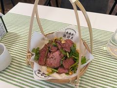 -渔语鱼新川菜Bistro(万象天地店)