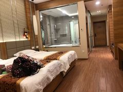 -月坨岛华清月府温泉酒店