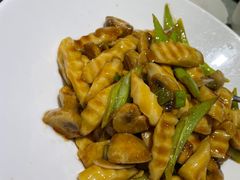 -品味居·首店·大连鲜活海鲜大连菜(东港店)