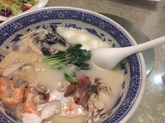 极品鱼头皇-山外山·林语花园餐厅
