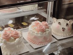 -宏发红西饼屋(天津路店)