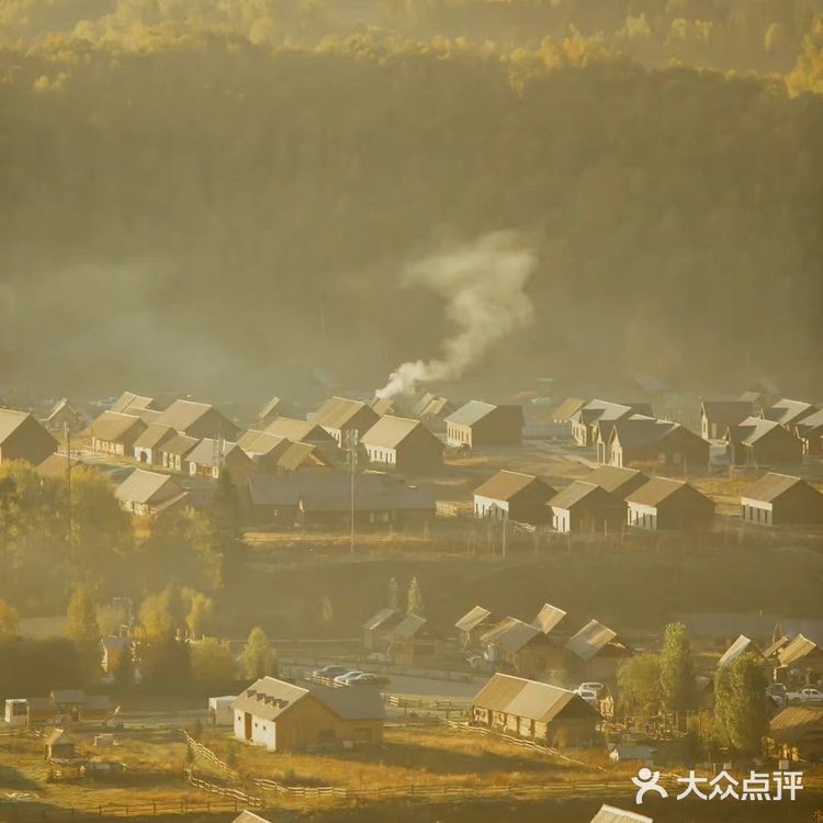 北疆喀纳斯绝美赏秋地！人间仙境禾木村