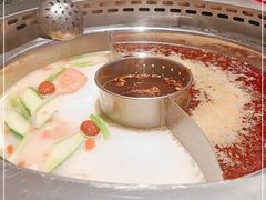 -佰人王串串香火锅(洋珠巷店)