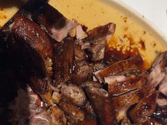 -八府香鸭·啫啫煲(华山路店)