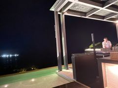 -瑰丽酒店·海吧·天际下午茶·现场DJ·天台酒吧