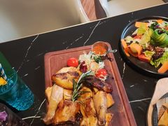 -DEEP·深美式餐吧(五棵松华熙LIVE店)