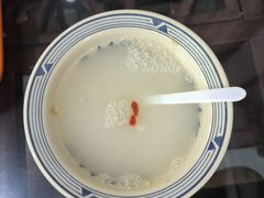 -牛一嘴·兰州牛肉面·大盘鸡(财富中心店)