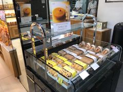 面包甜点陈列柜-超港·蛋糕面包(包河万达店)