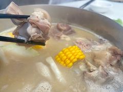 -肥仔文澳门猪骨煲(南京西路店)