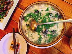 -闯关东东北农家菜(崂山石老人店)