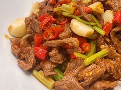 小炒黄牛肉-饭怕鱼(阳光100店)
