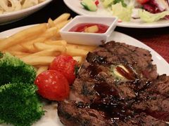 -WOLFGANG PUCK KITCHEN & BAR(迪士尼小镇店)
