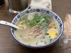 鸭腿粉丝汤-小潘记鸭血粉丝汤