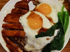 黑椒汁猪扒煎双蛋饭-澳门陈光记烧味饭店(南京德基广场店)