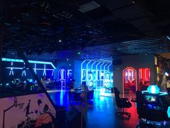 -世代星球·保龄球·镭战真人CS·团建(杨浦店)