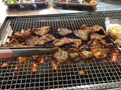 -马路牙子烧烤音乐酒馆(望京店)