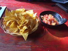 -Pistolera Mexican Cantina女枪手墨西哥餐厅(碧云路店)
